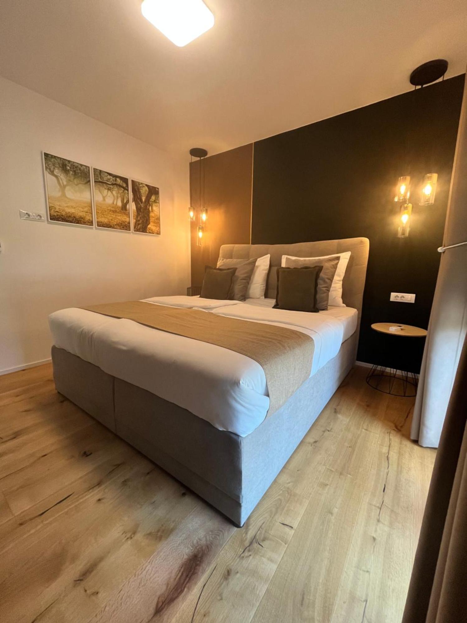 Olivea Luxury Suites Fažana Exterior foto